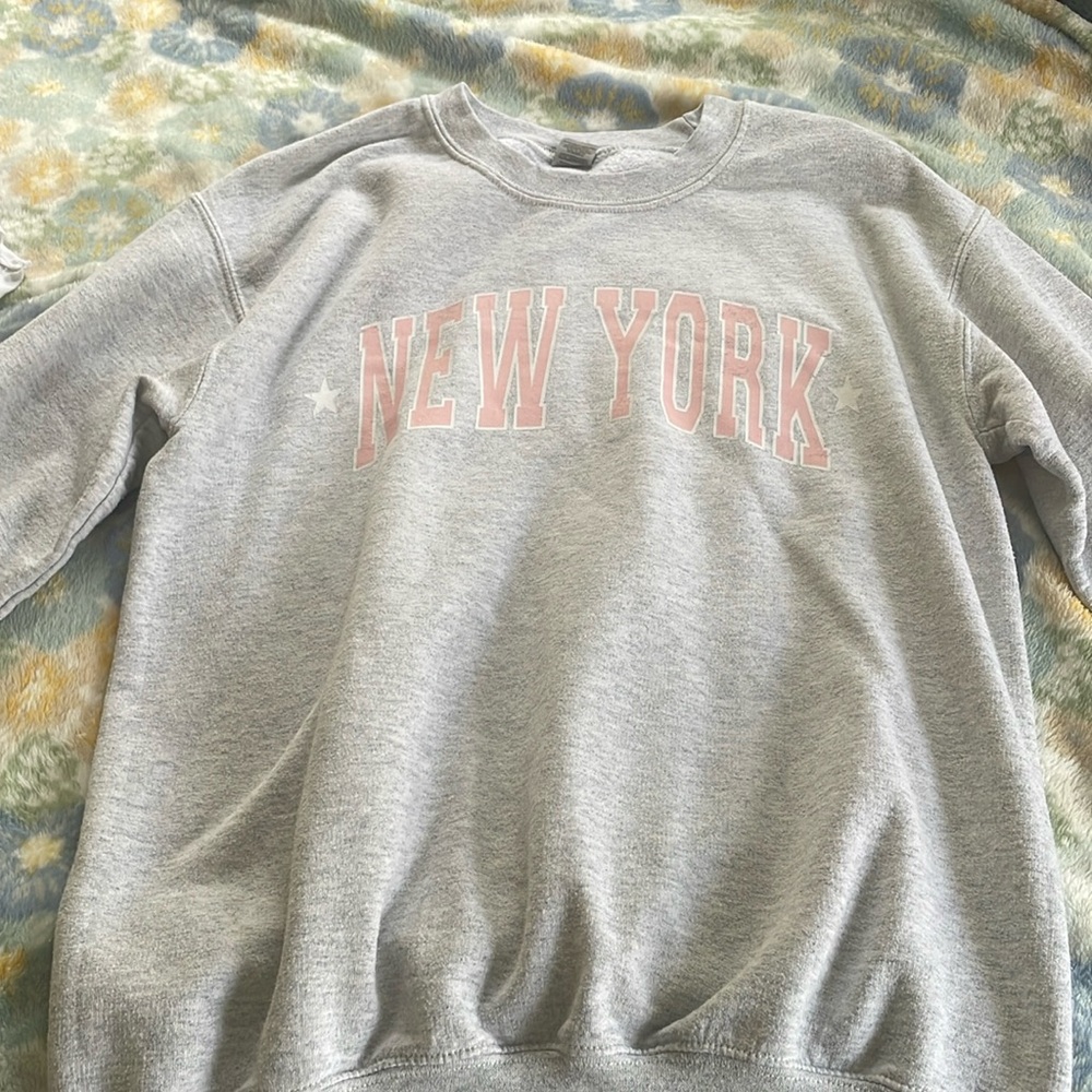 New York sweatshirt